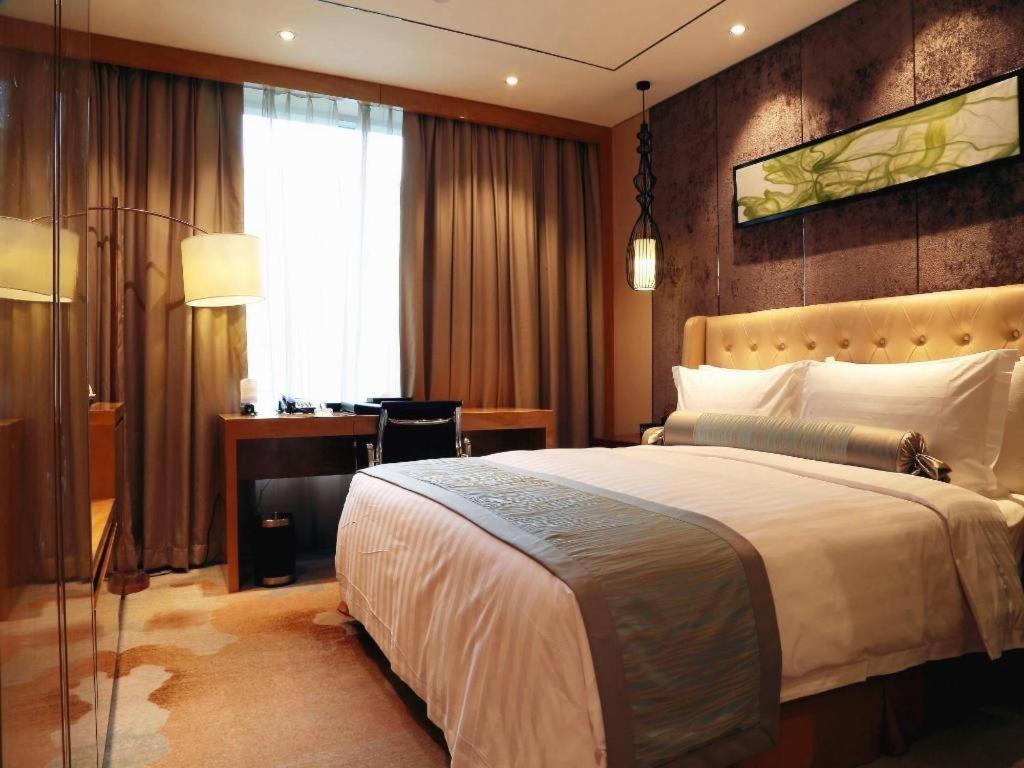 Lia Beijing Hotel Buitenkant foto