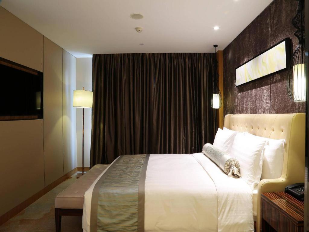 Lia Beijing Hotel Buitenkant foto